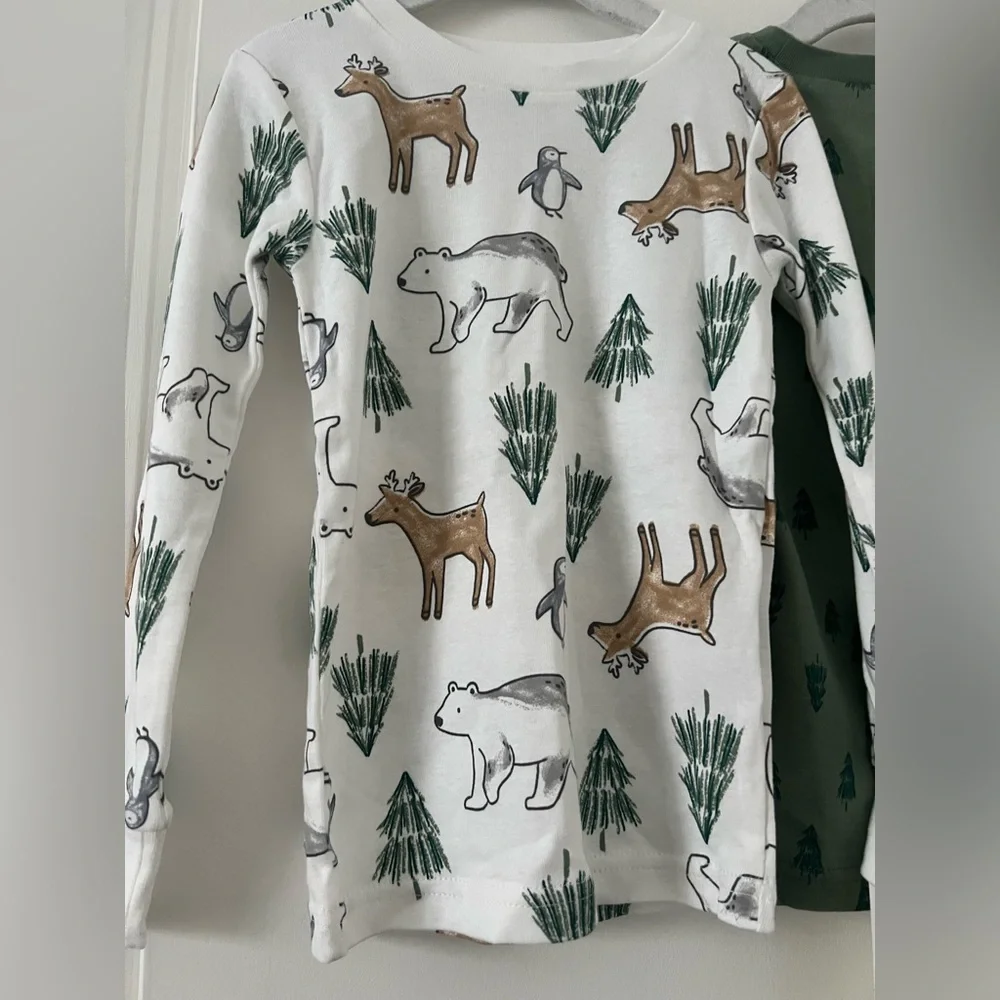 Simple Joys by Carter's 3-Piece Snug-fit 100% Cotton Holiday Pajama Set 5T NWT - Picture 2 of 10